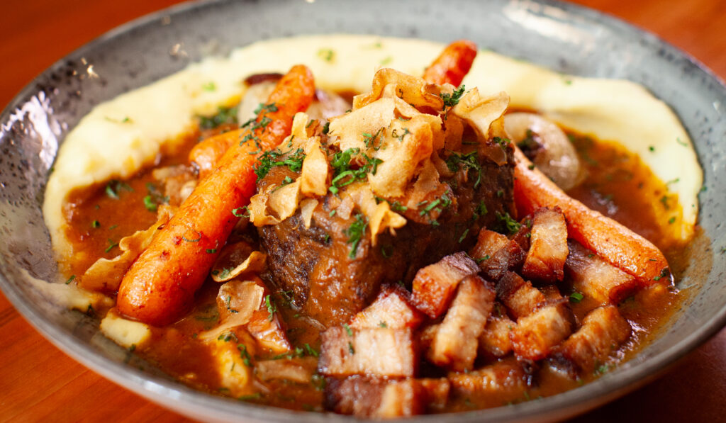 https://roartofino.com/wp-content/uploads/2024/12/SHORT-RIB-BEEF-BOURGUIGNON-1-1024x597.jpg